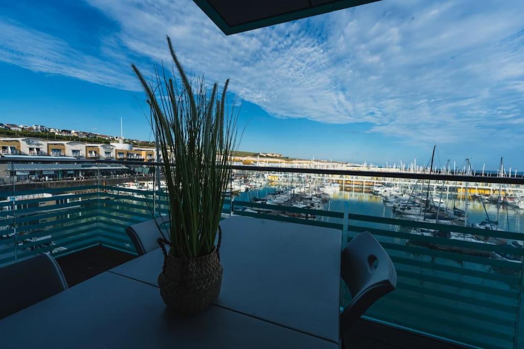 Marina With A View / 2 Bd Flat Apartment Brighton Exterior photo